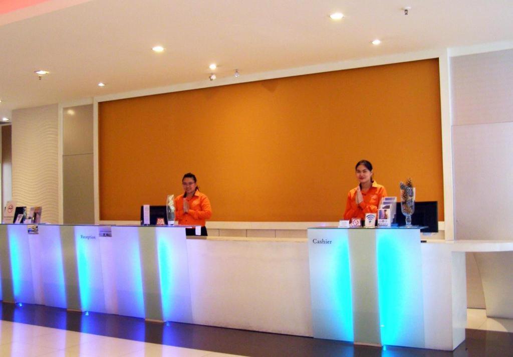 Iyarin@Tuk Chang Ratchayothin Hotel Bangkok Exterior foto